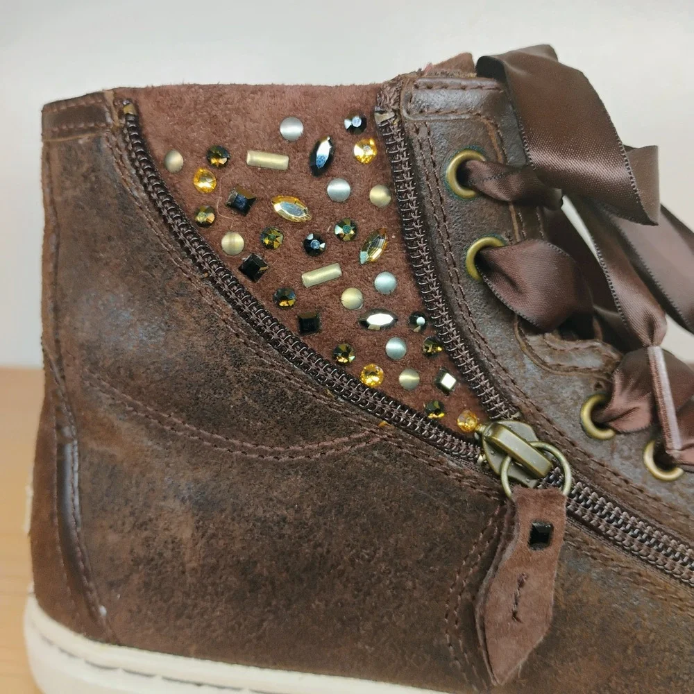 UGG Australia‎ Blaney Crystals Brown Leather Ankle Booties Womens Size 7 Shoes